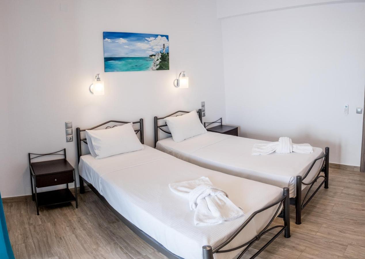 Amousso Beach Villas Marantochori Екстер'єр фото