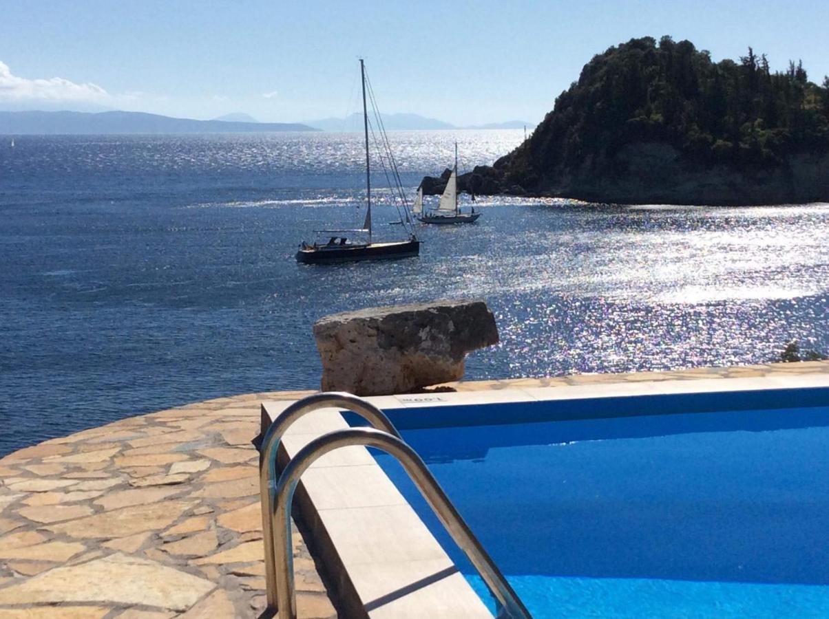 Amousso Beach Villas Marantochori Екстер'єр фото