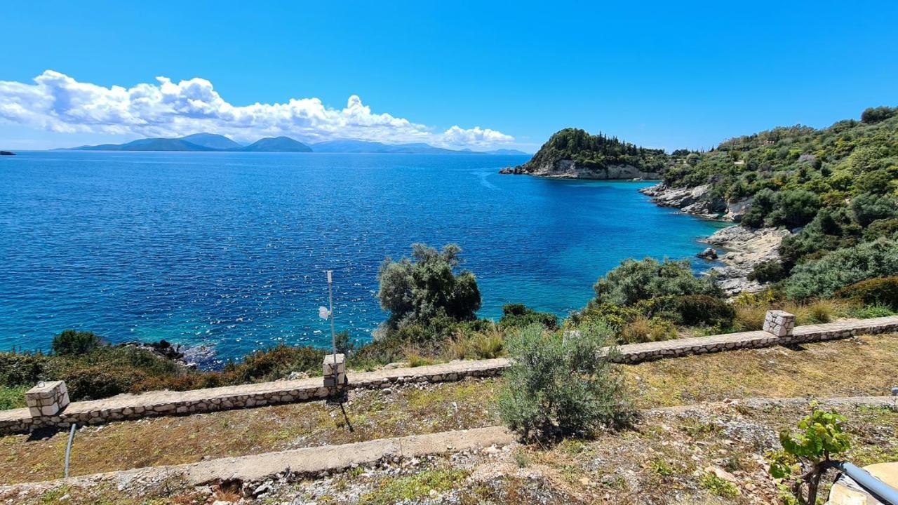 Amousso Beach Villas Marantochori Екстер'єр фото