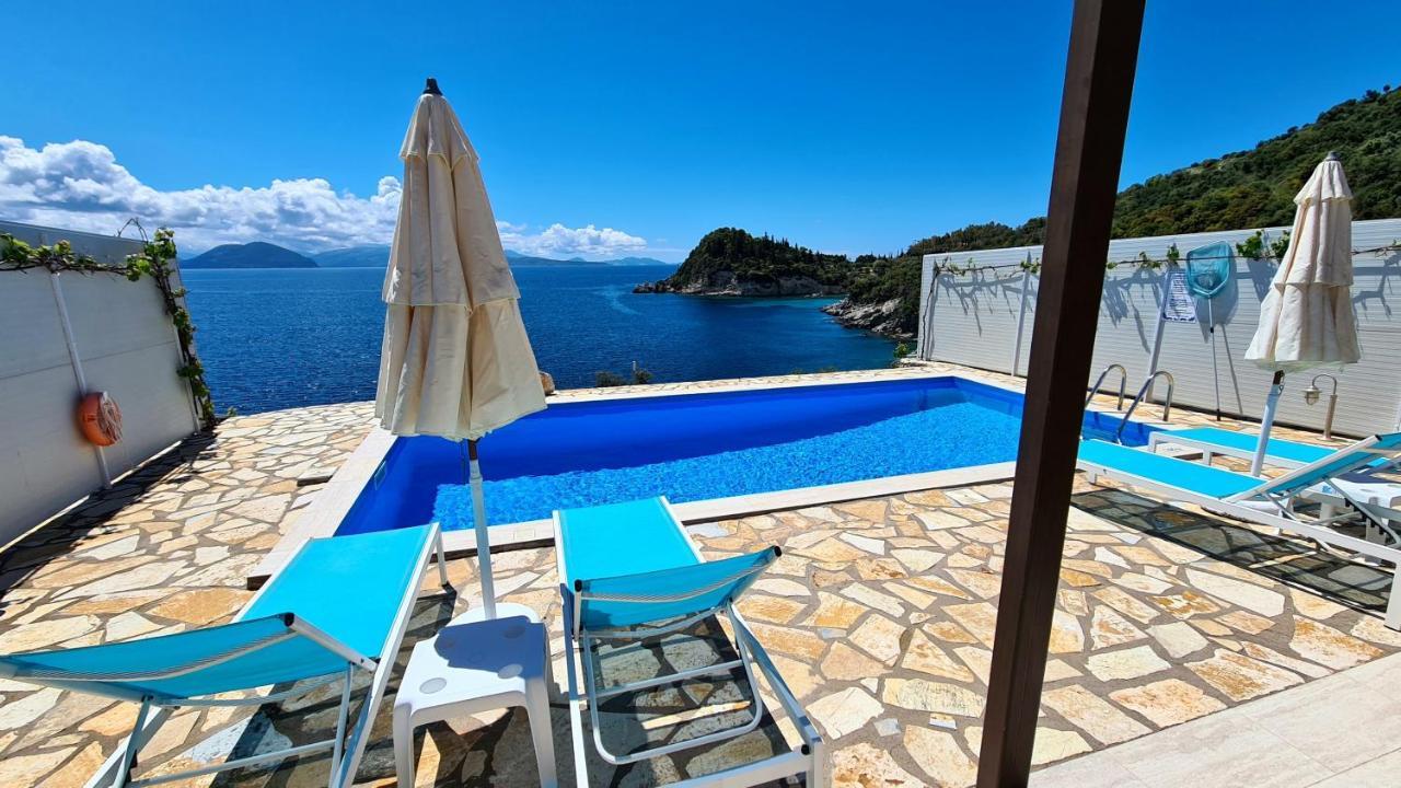 Amousso Beach Villas Marantochori Екстер'єр фото
